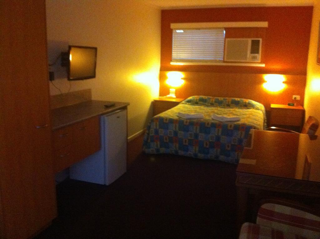 Motel Monaco 입스위치 객실 사진